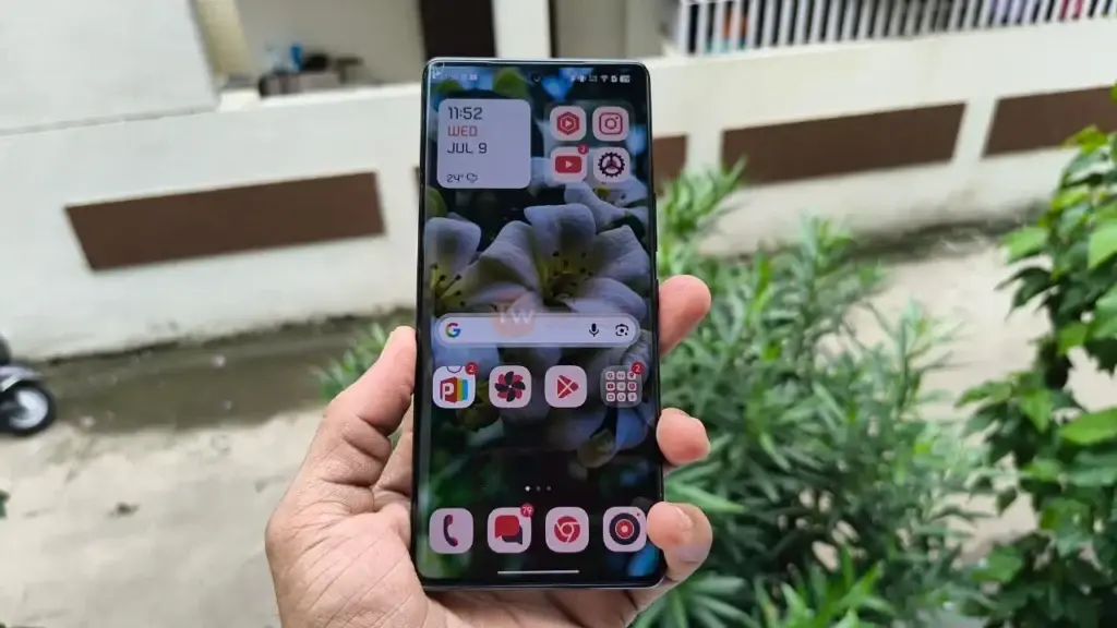 Tecno Pova Curve 5G: Display